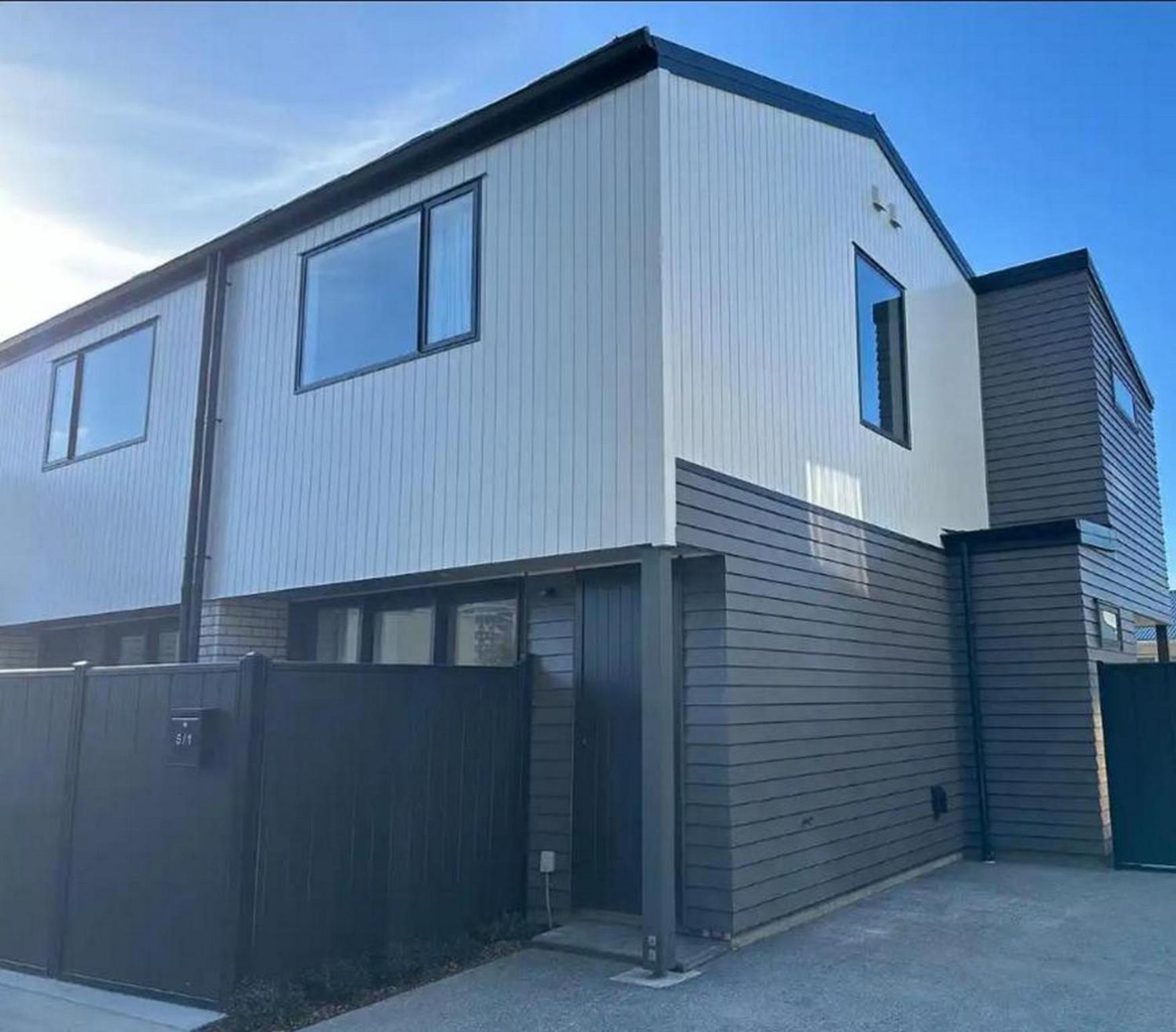 Central Modern 3-Bedroom,3- Bathroom House With Patio And Carpark- Lower Hutt City Centre Exteriér fotografie