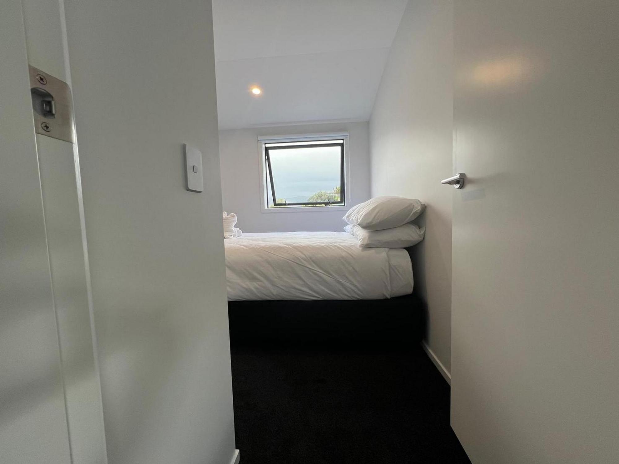 Central Modern 3-Bedroom,3- Bathroom House With Patio And Carpark- Lower Hutt City Centre Exteriér fotografie