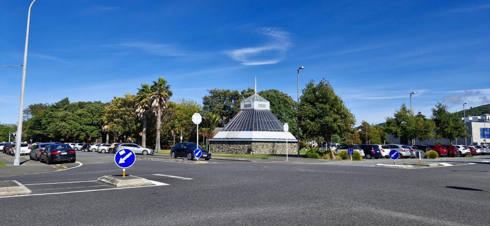 Central Modern 3-Bedroom,3- Bathroom House With Patio And Carpark- Lower Hutt City Centre Exteriér fotografie